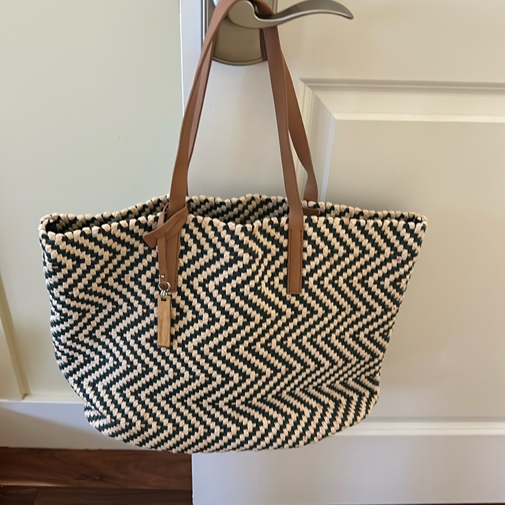 Vince Camuto large handbag